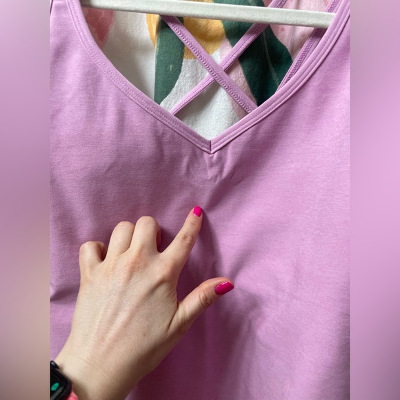 NWT Beyond Yoga Strappy V-Neck Tank Top - Picture 4 of 4